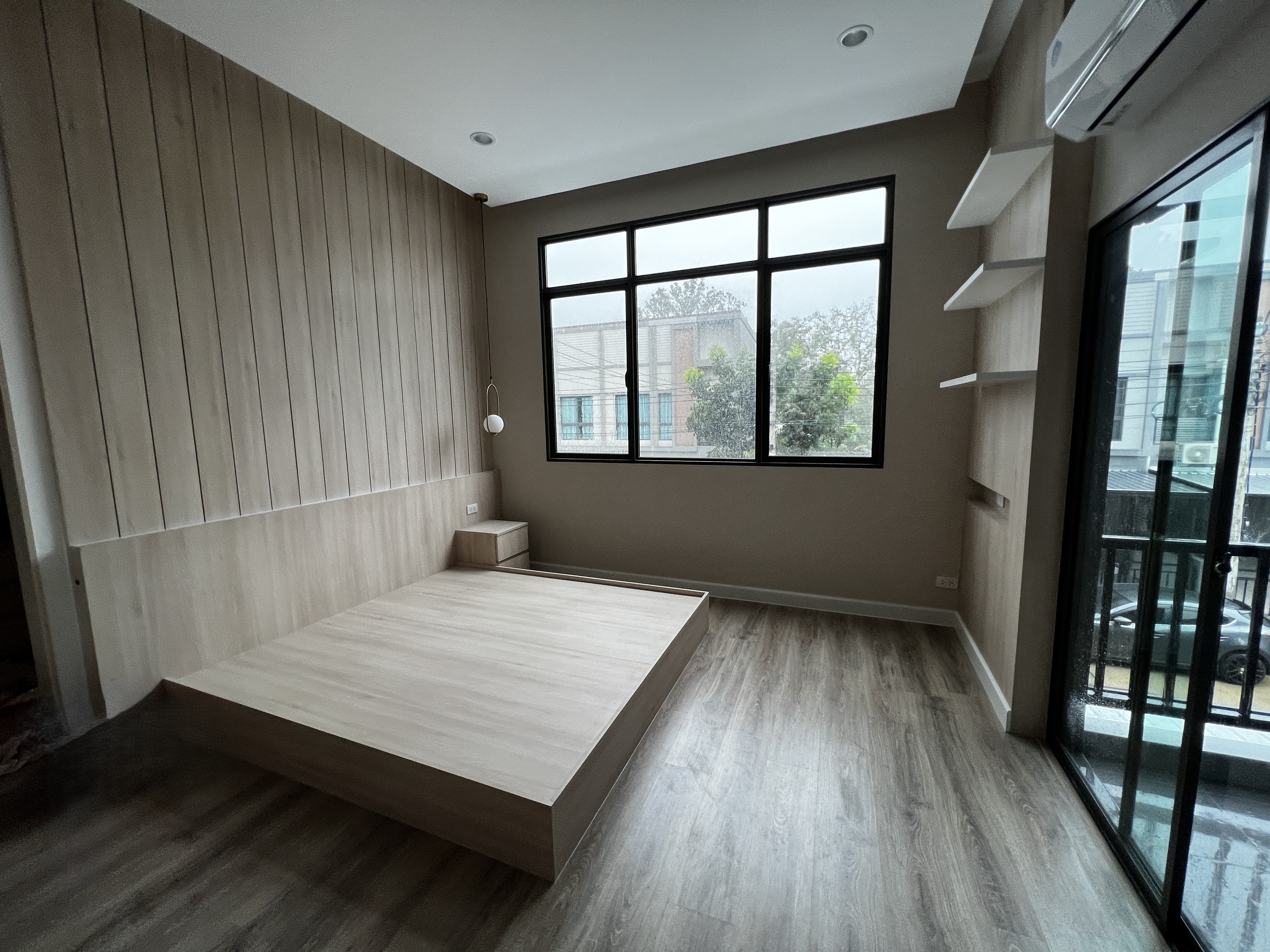 Private residence rama5